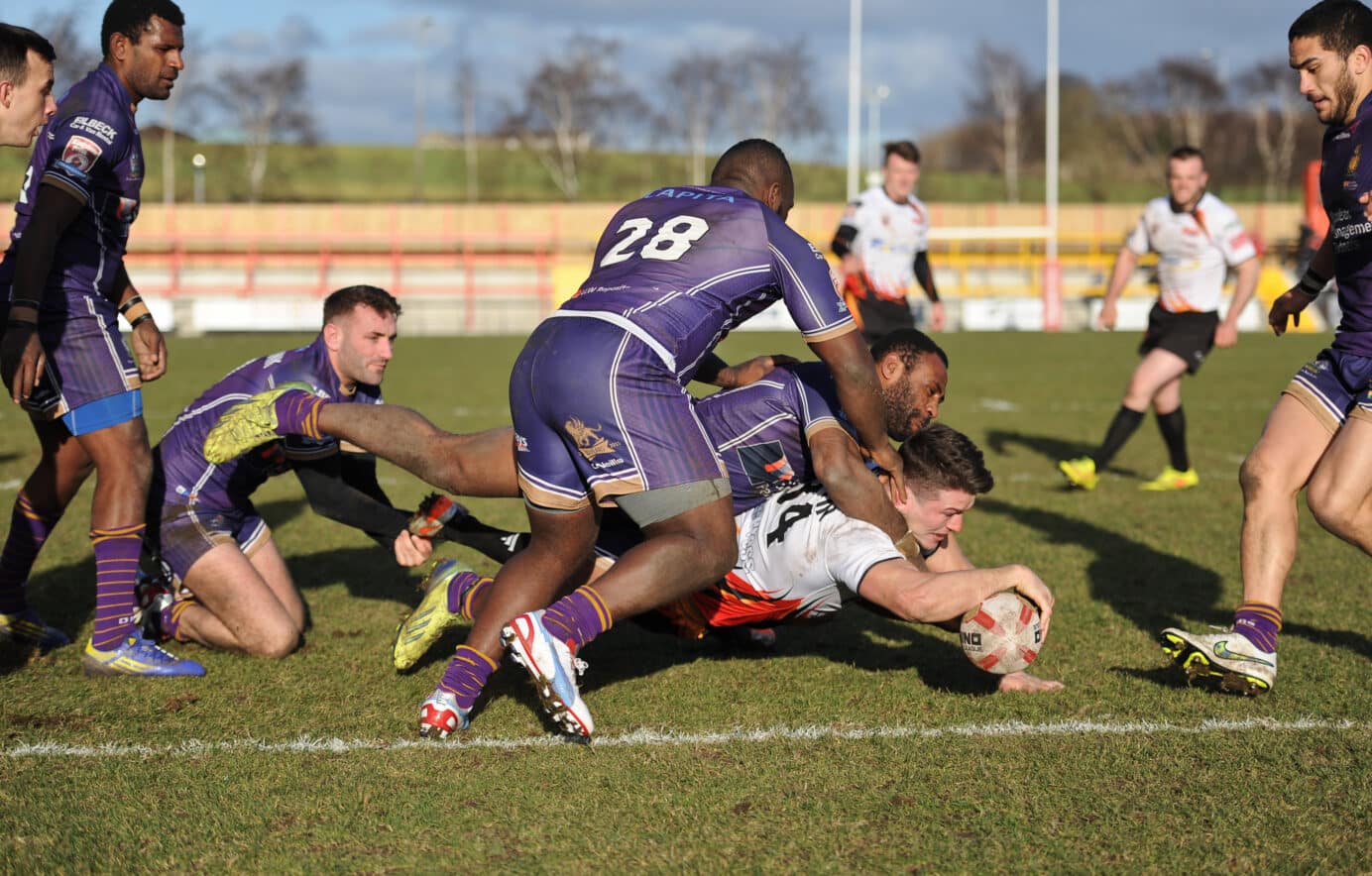 2015 - Dewsbury v Whitehaven - Luke Adamson dives over to score